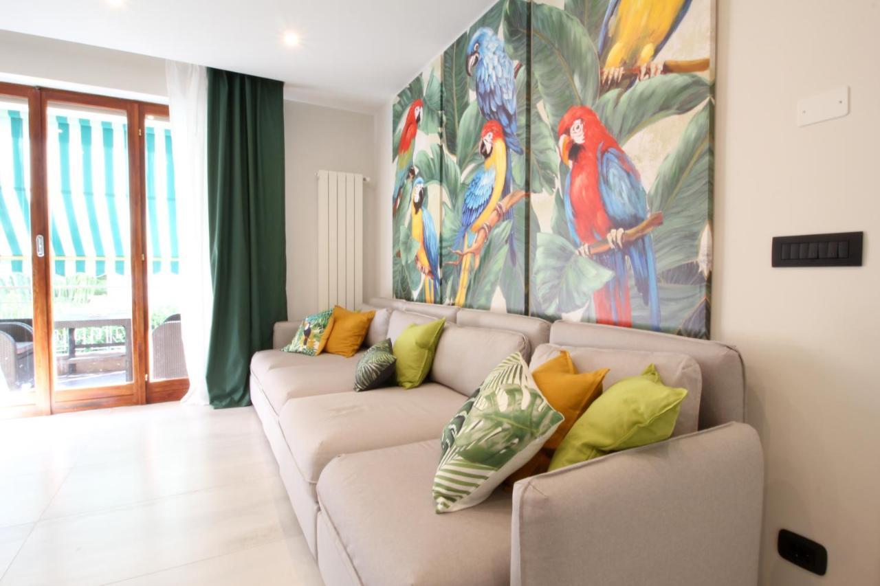 Parrots & Palms Apartment Bordighera Exterior foto